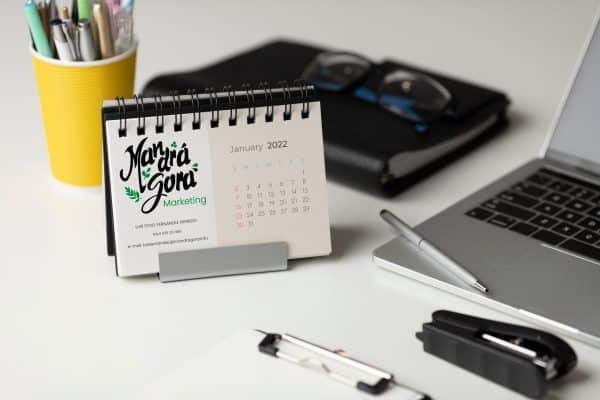 Calendario sobremesa wire personalizable